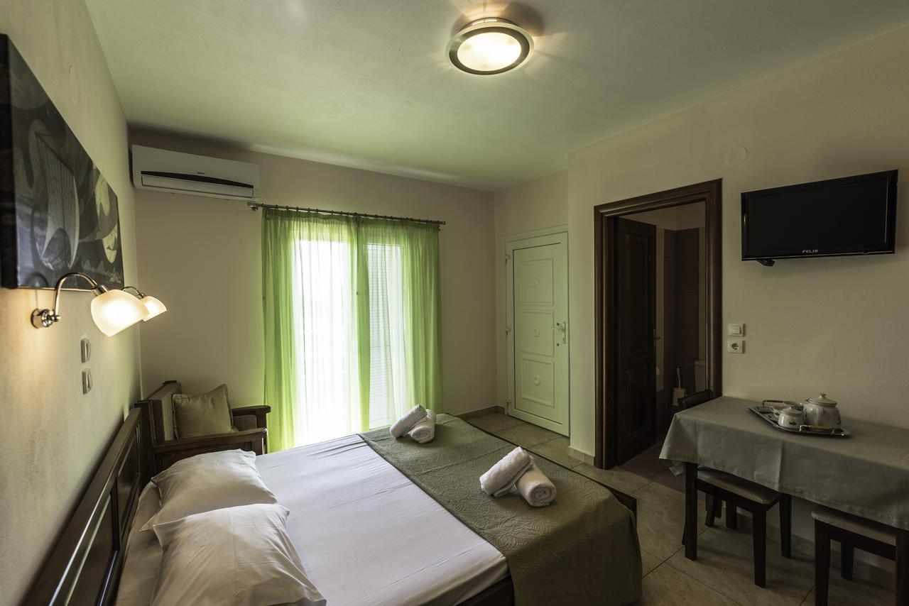 سكالا بوتامياس Zeus Apartments المظهر الخارجي الصورة