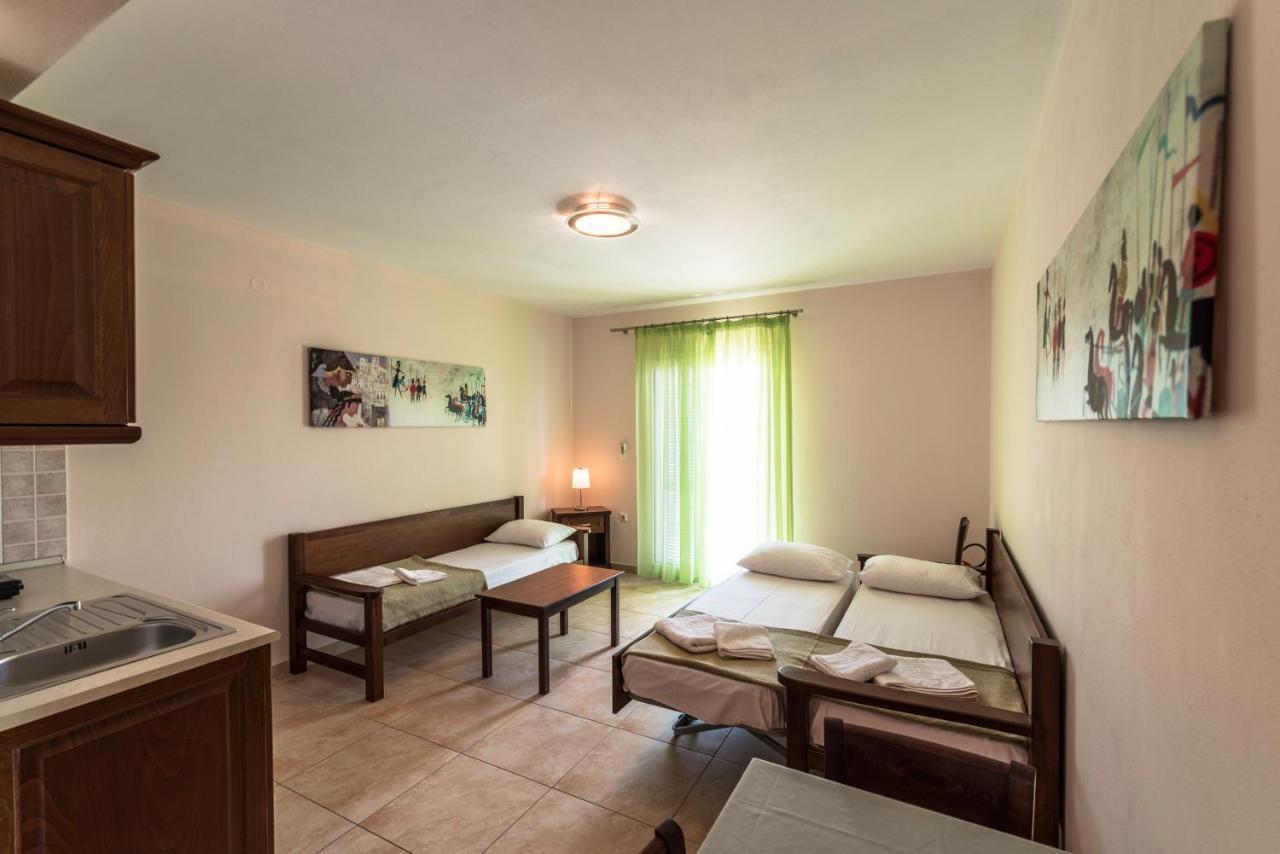 سكالا بوتامياس Zeus Apartments المظهر الخارجي الصورة